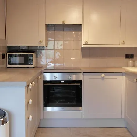 아파트 Ashford House 2 Bedroom 'outdoor Bathing Tub' *