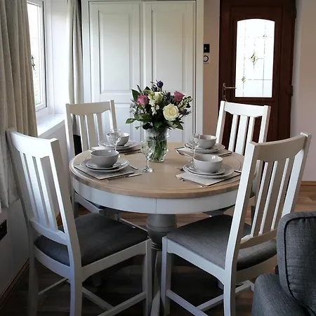 Ashford House 2 Bedroom 'outdoor Bathing Tub' Fylingthorpe